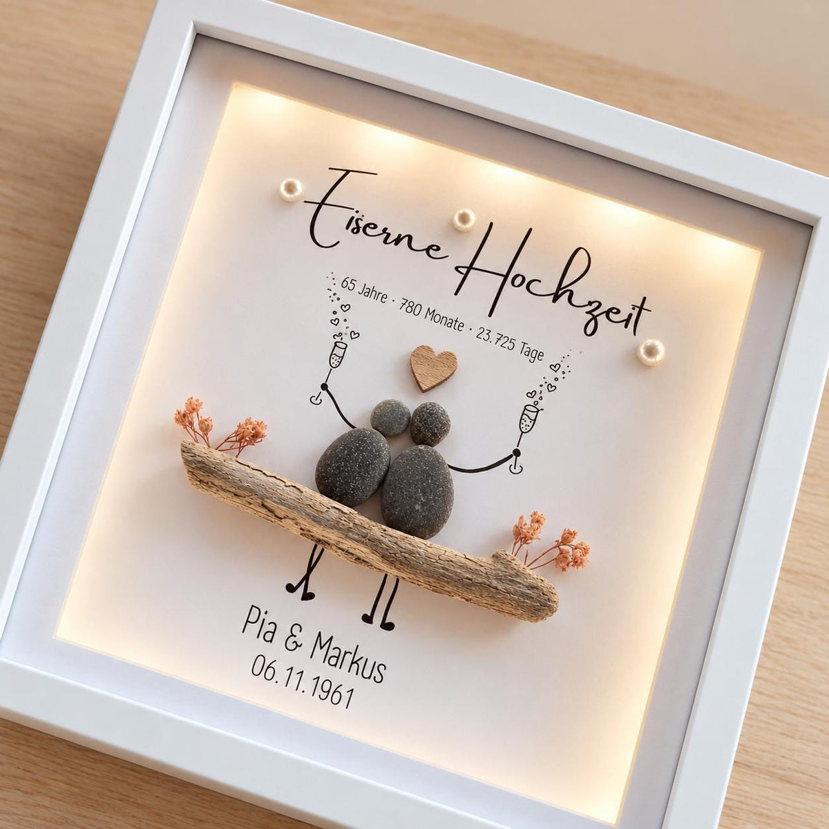 Eiserne Hochzeit Geschenk 65 Jahre | personalisiertes Steinbild zum 65. Hochzeitstag | Geschenk Ehepaar | optional mit Licht – Produktansicht 3