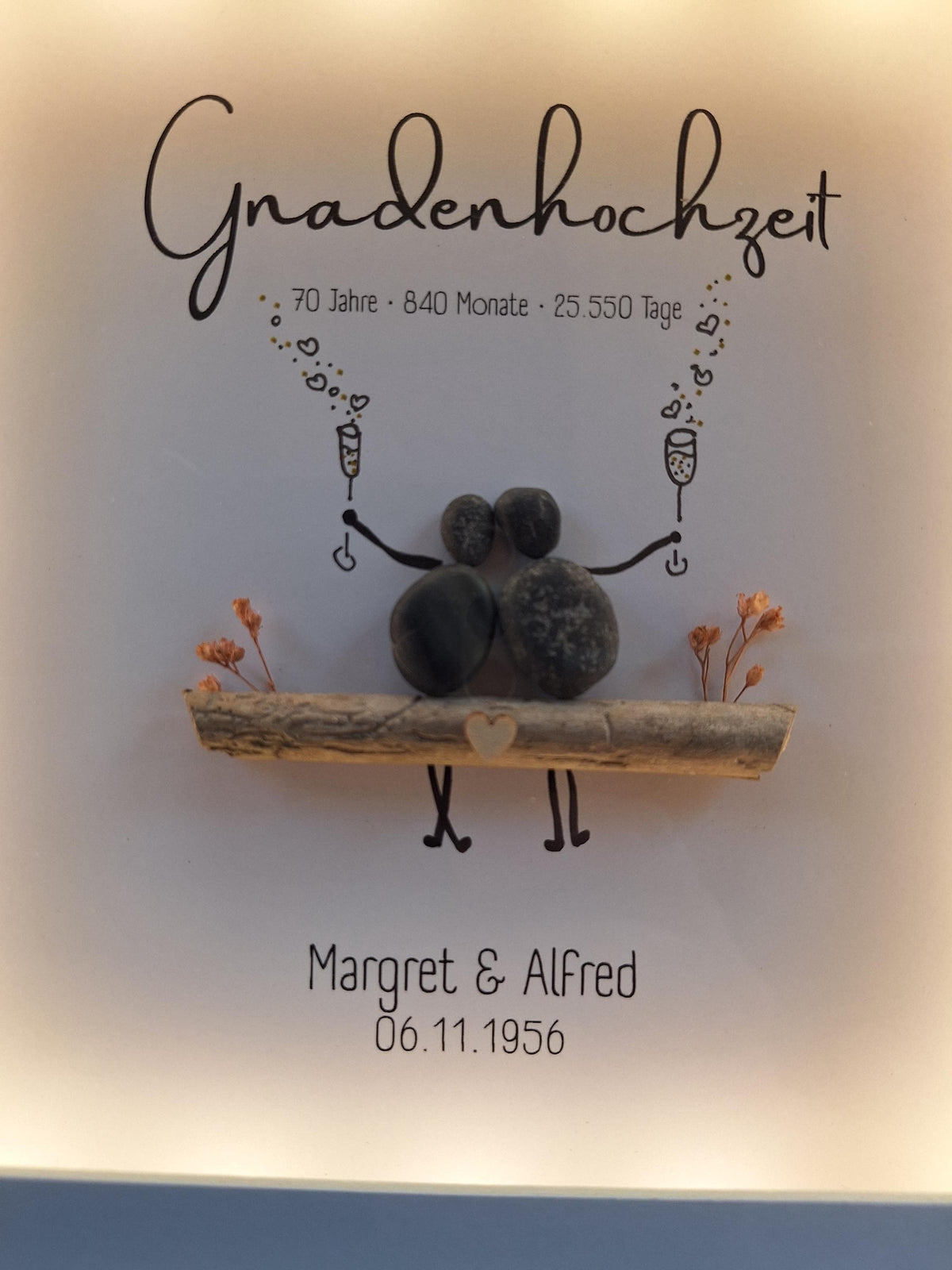 Gnadenhochzeit Geschenk 70 Jahre | personalisiertes Steinbild zum 70. Hochzeitstag | Geschenk Ehepaar | optional mit Beleuchtung / Licht – Produktansicht 2
