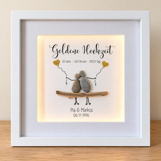 Steinbild zur Goldenen Hochzeit – Geschenk zum 50. Hochzeitstag mit Namen und Datum, optional mit Licht – Produktansicht 1