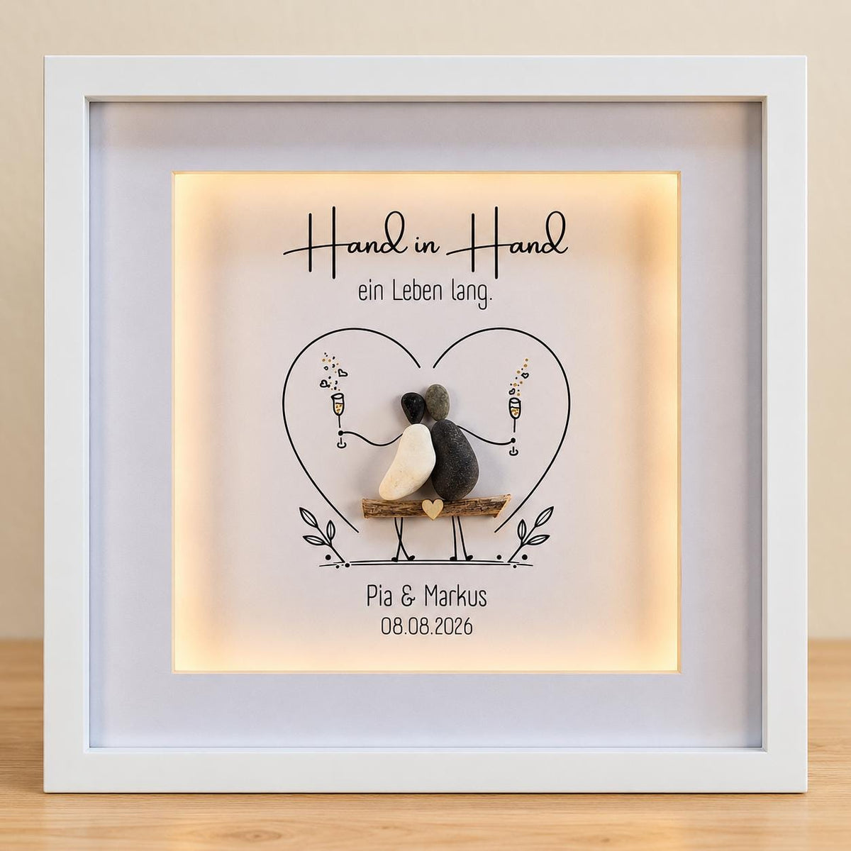 Süsses Steinbild zur Hochzeit / zur Trauung "Hand in Hand ein Leben lang" personalisierbar, optional mit Licht beleuchtet Hochzeitsgeschenk – Produktansicht 1