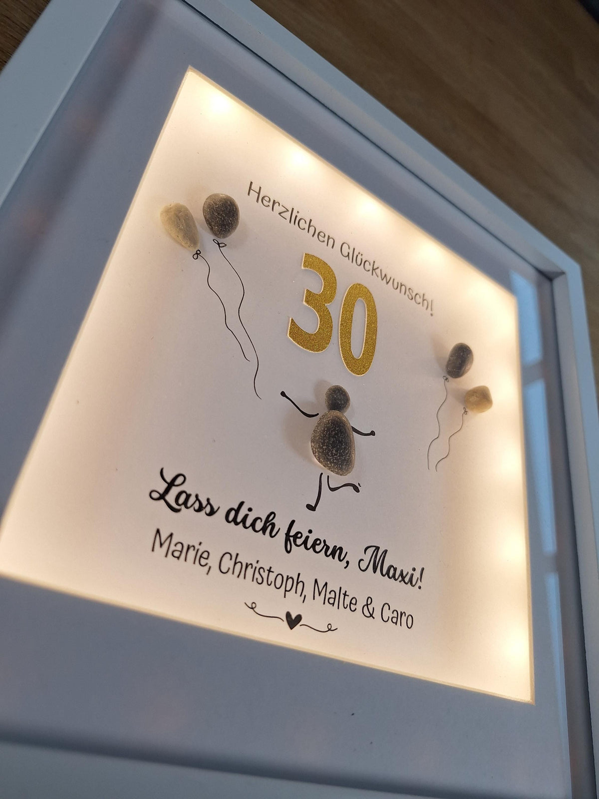 Steinbild zum 30. Geburtstag – personalisiertes Geschenk mit Wunschzahl, Namen und Ballonmotiv, optional mit Licht – Produktansicht 4